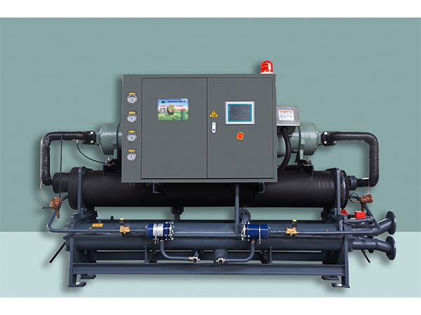 工業(yè)冷水機需要定期排水,維護要點有幾方面